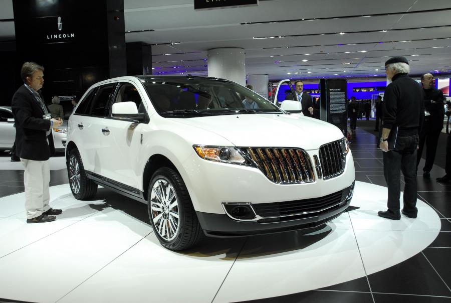  Lincoln MKX 2011 года  (фото 102 из 105)